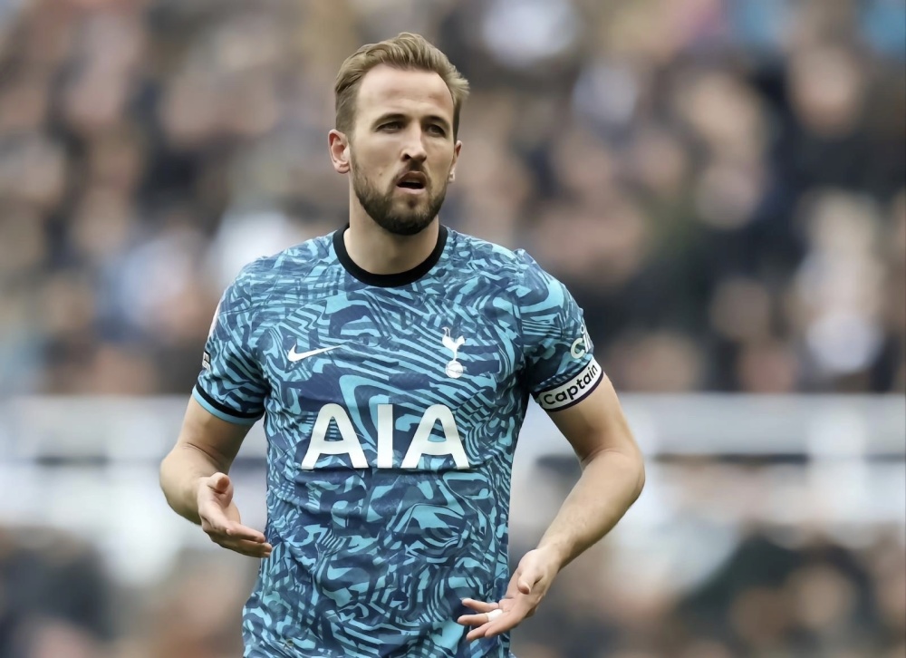 曝凯恩明确拒绝续约!曼联启动竞标,热刺要价超1亿镑_腾讯新闻