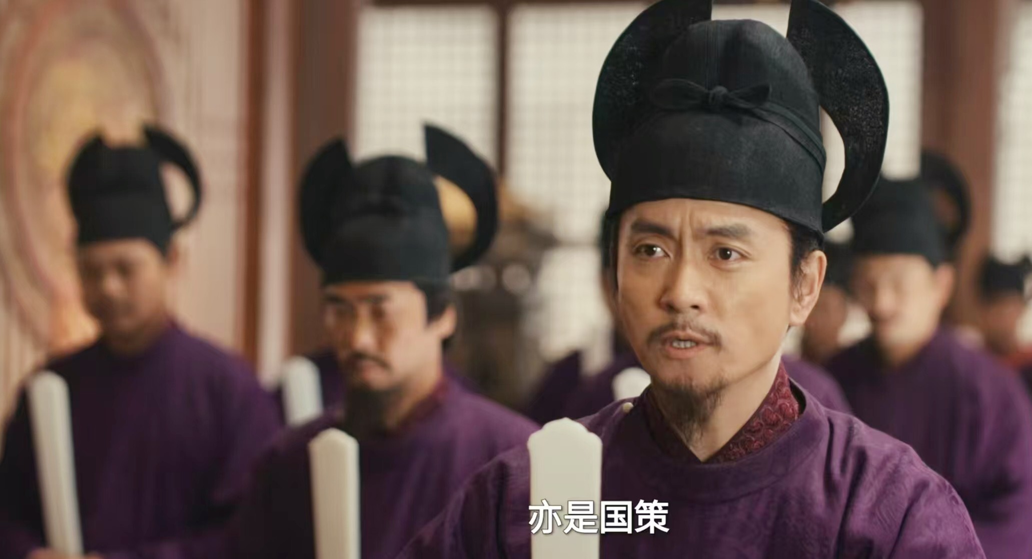 《太平年》：趙匡胤黃袍加身，錢弘俶為何改名避諱卻遲遲不願稱臣？ - 