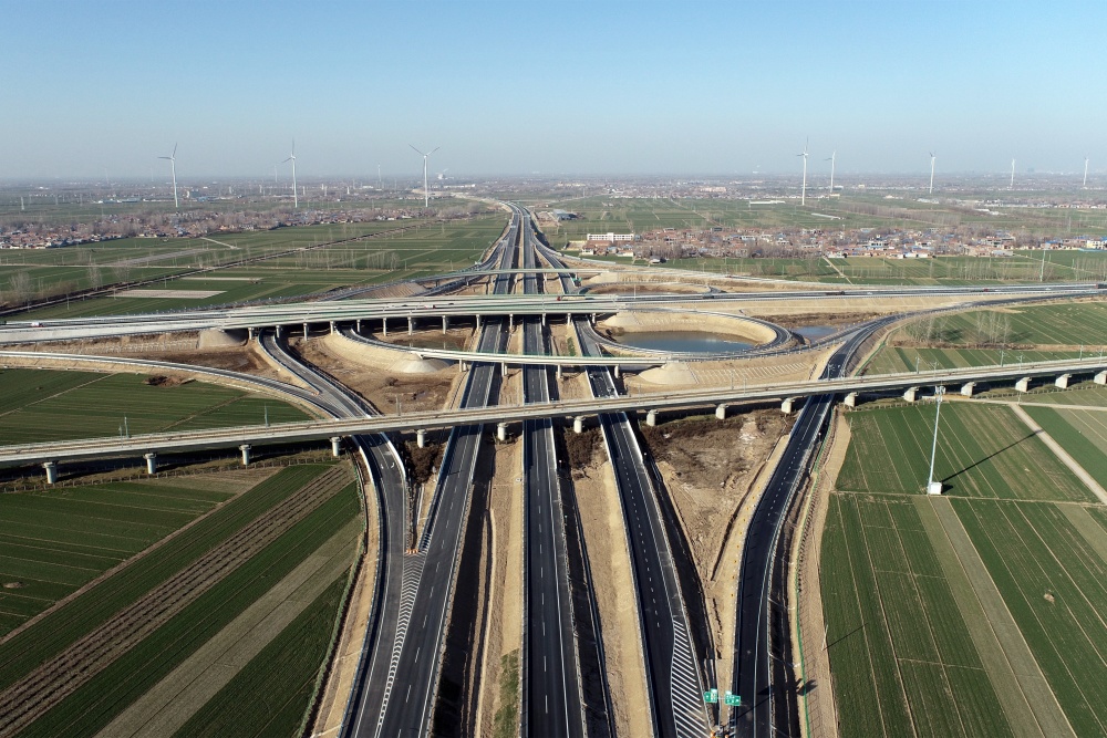 濮新高速菏泽段通车运营,山东高速公路通车里程超7900公里