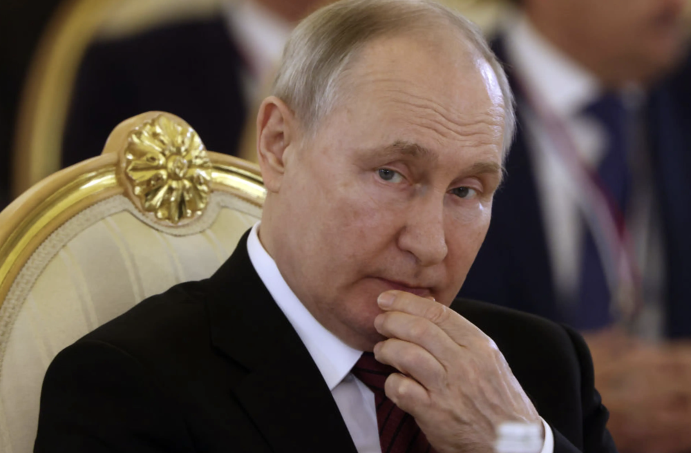 һҹ��ʧ4��S-400 �վ���ӭ����ʹ�����