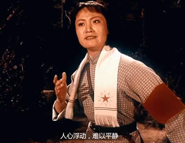 杨春霞：70年代曾红极一时，可她心底最大的痛，是深爱的人，已离开17年_腾讯新闻