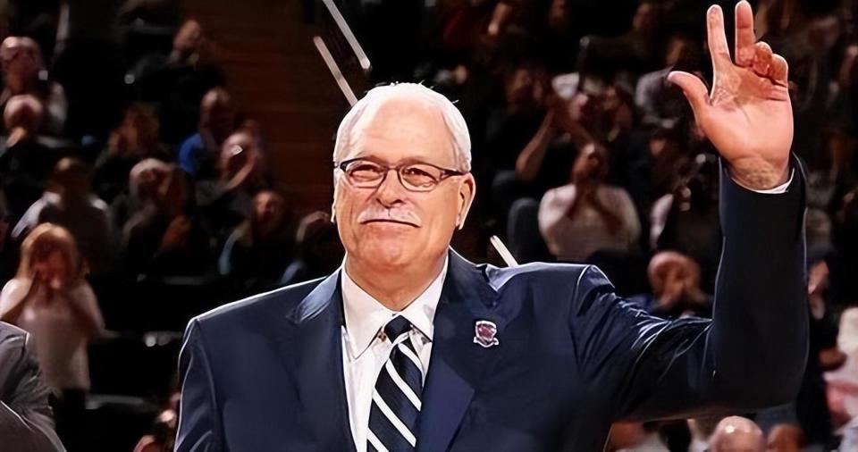 教练,同样是球员出身,1983年nba选秀第2轮总第31顺位被亚特兰大老鹰队