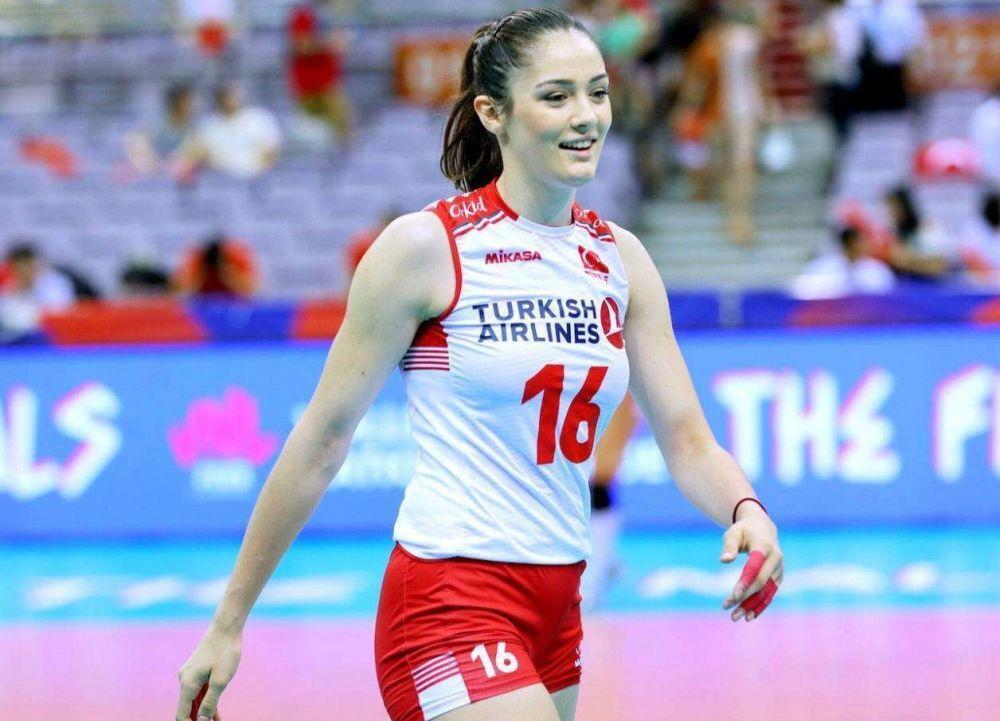 卡拉奇落选,副攻线豪华,土耳其女排世联赛名单_腾讯新闻