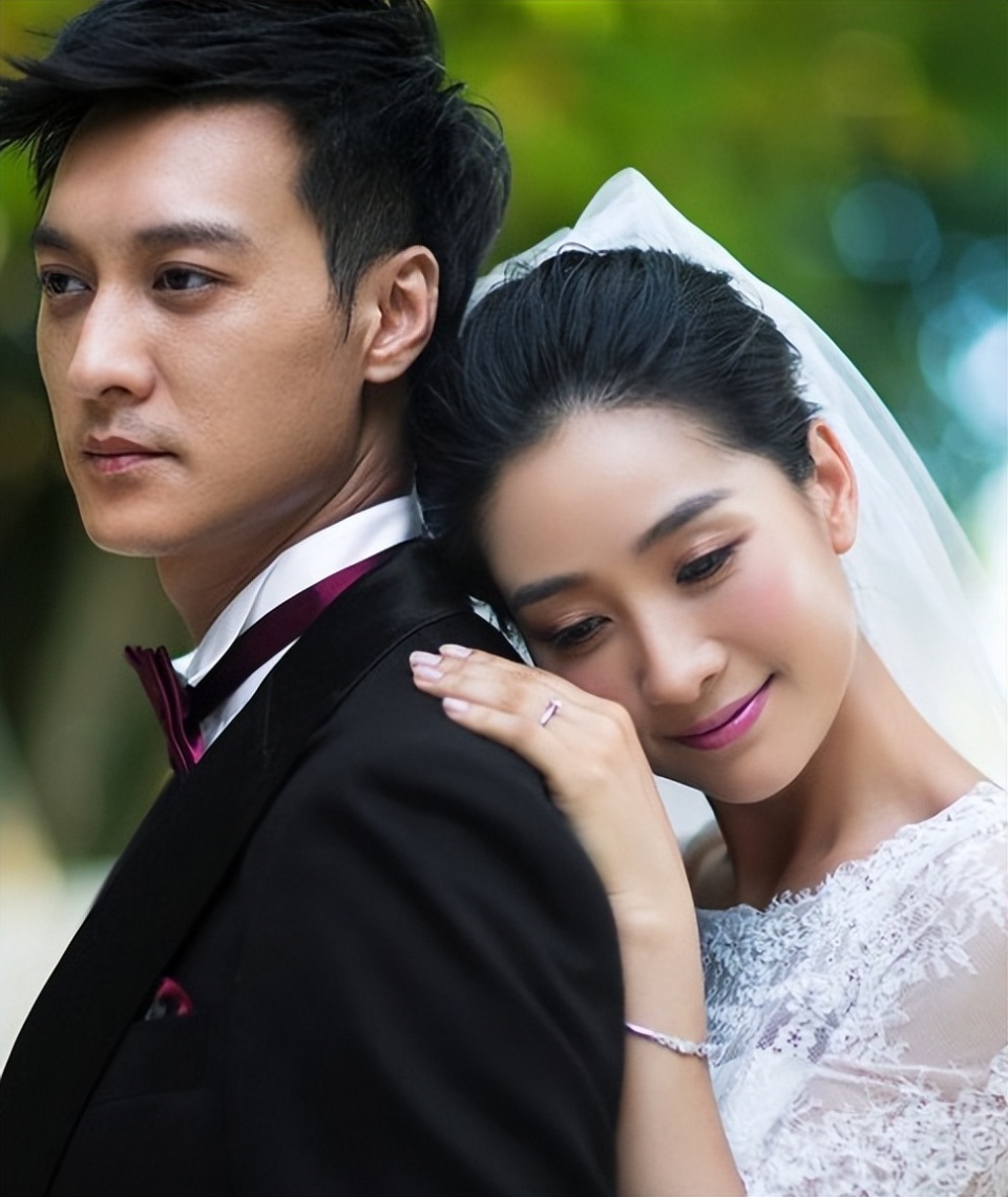 但谁也没有想到的是,陶昕然官宣怀孕后,不理智的网友再度涌入其社交