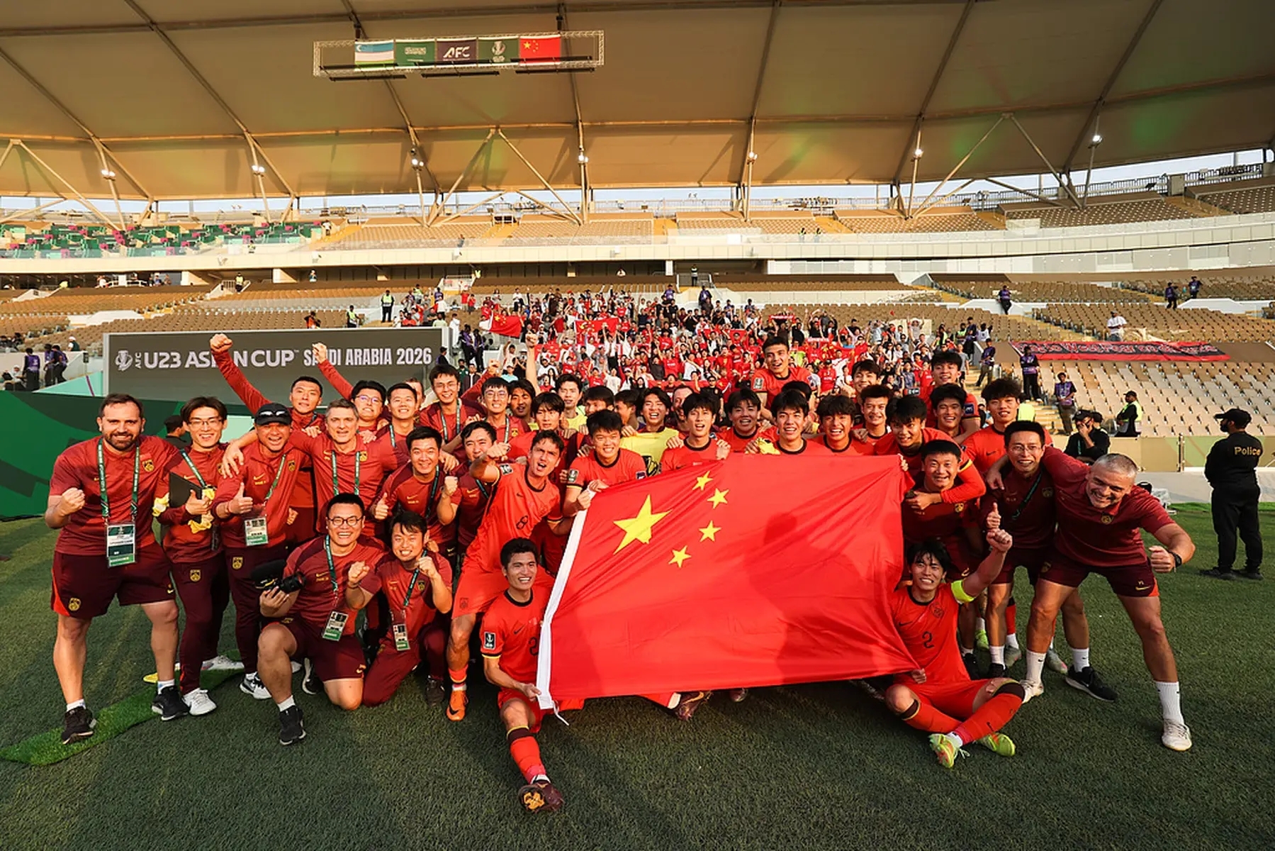 22年後重回亞洲賽事4強！贏球就是硬道理！安東尼奧把中國足球帶回正軌 - 