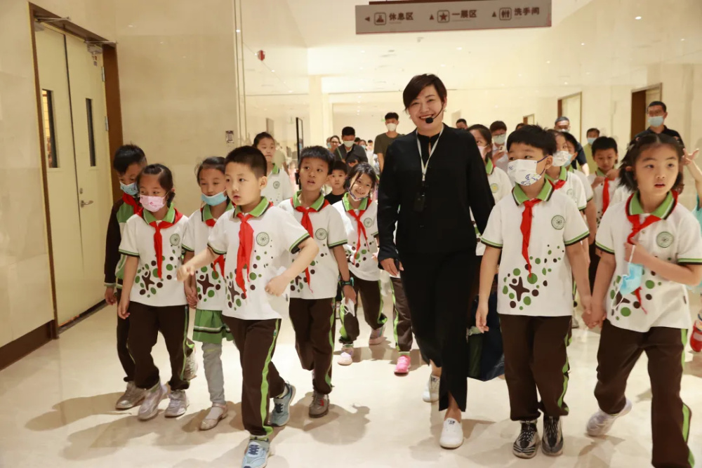 石家庄西苑小学:启迪爱党红心 萌发强国壮志_腾讯新闻
