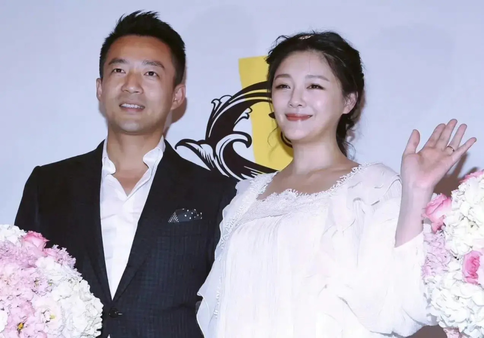 大s一家还真是得寸进尺,难道是因为看到汪小菲求婚送鸽子蛋大钻戒急眼