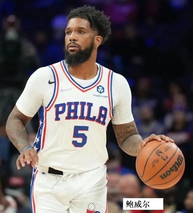 26岁的鲍威尔身高1米88,上赛季代表湾区翼龙打过10场比赛,在菲律宾