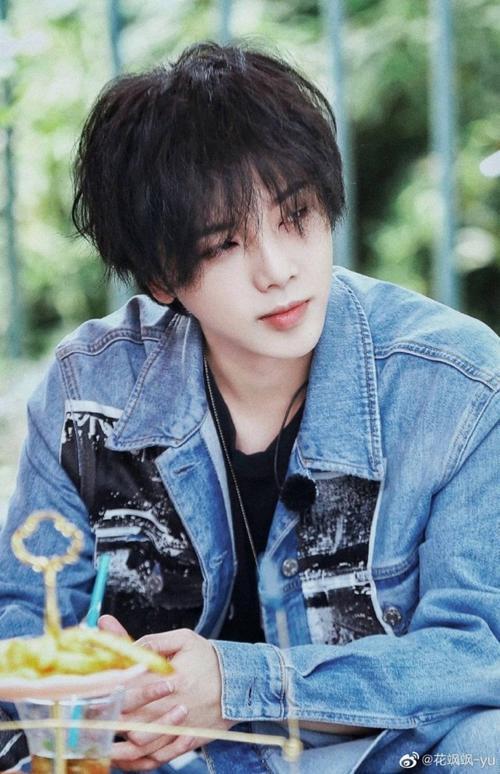 华晨宇成竞技场"避雷针"?揭秘歌手们的"避战"心理