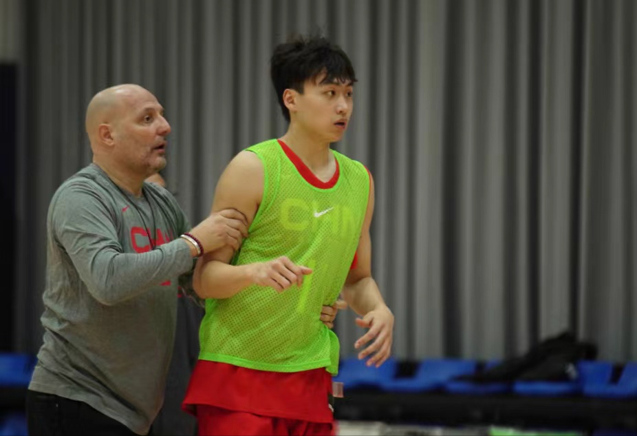 cctv5直播中国男篮迎战蒙古乔帅尝新阵杨瀚森迎国家队首秀