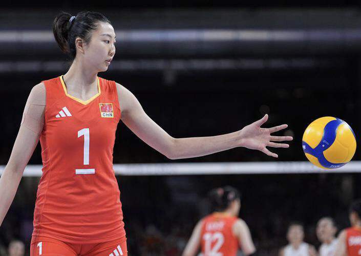 江湖再無“小蘋果”？中國女排奧運冠軍新身份引熱議，球迷很不舍 - 