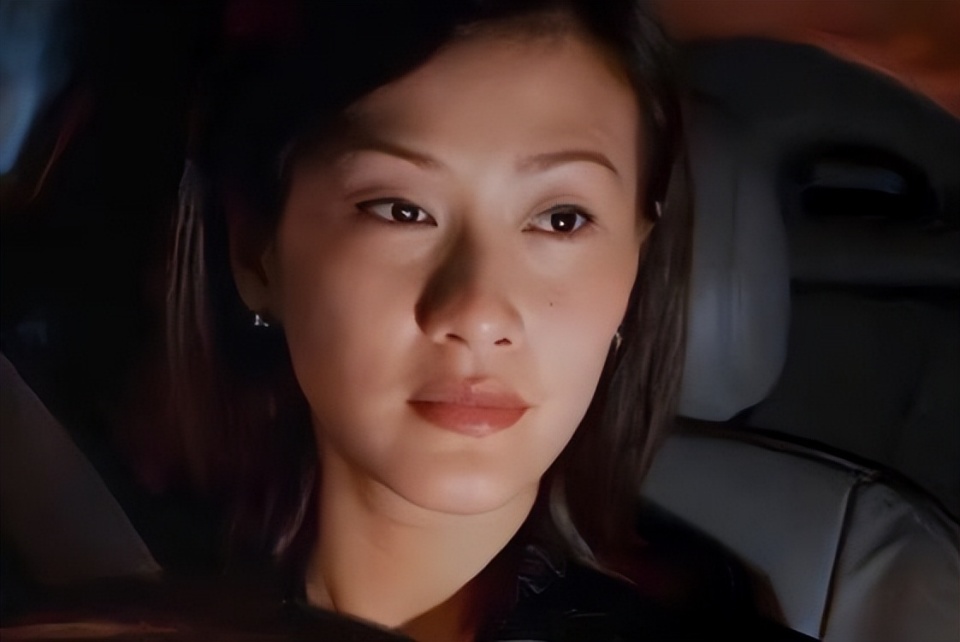 tvb昔日花旦陈慧珊,54岁保养得宜,愈看愈有气质