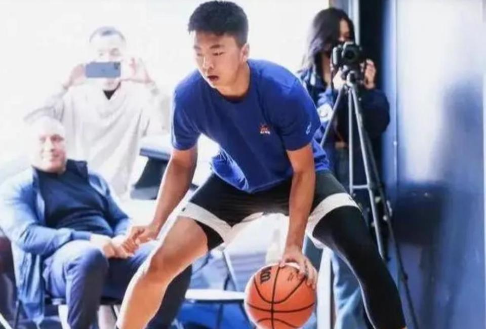 转了一圈又回来!爆潜力新星回辽篮试训 曾被传1500万签字费