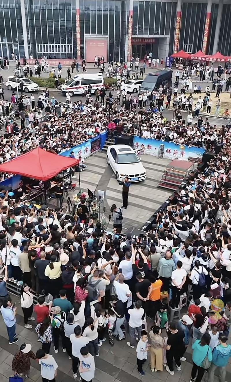 被流量选中之后,郭有才和菏泽的半个月