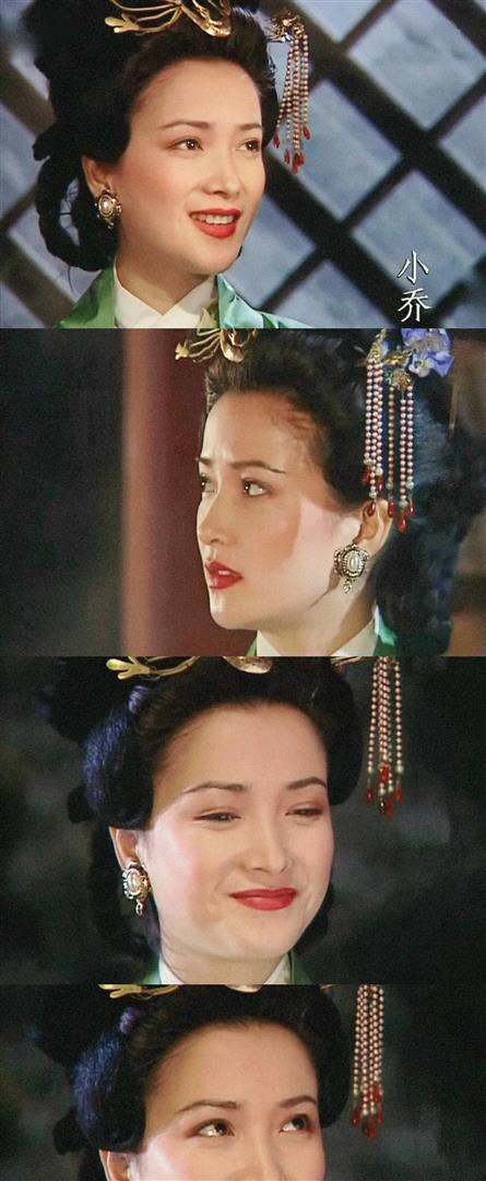 許亞軍現身何晴葬禮，兒子許何捧着媽媽遺像，父子倆穿黑衣很悲傷 - 