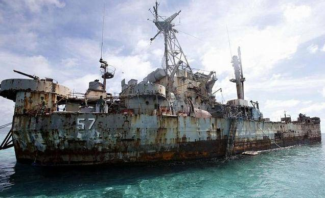 万安滩中越对峙,菲在南海设浮标宣主权,中方出击,万吨拖船就位-腾讯