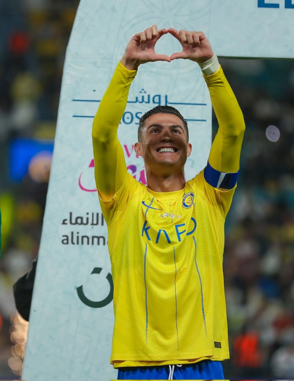 只会进球c罗打脸鲁尼沙特联助攻王生涯249次助攻仅逊梅西