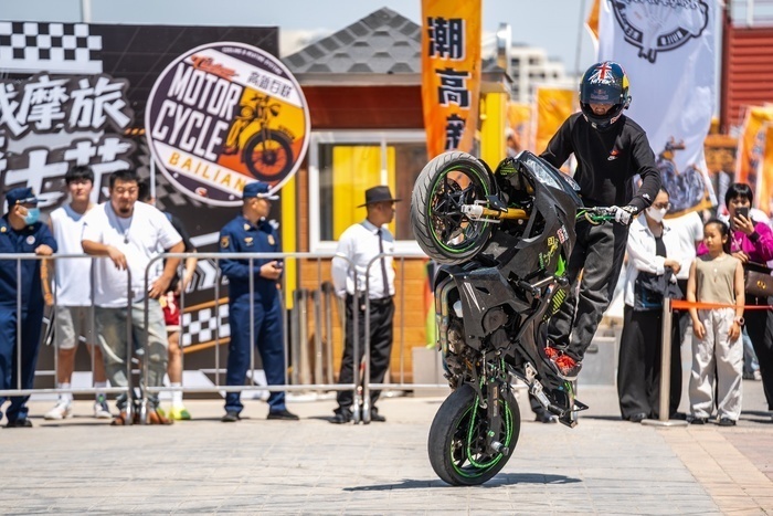 听，“泉城摩旅骑士节”引擎轰鸣 济南摩托车产业“油门全开”加速跑