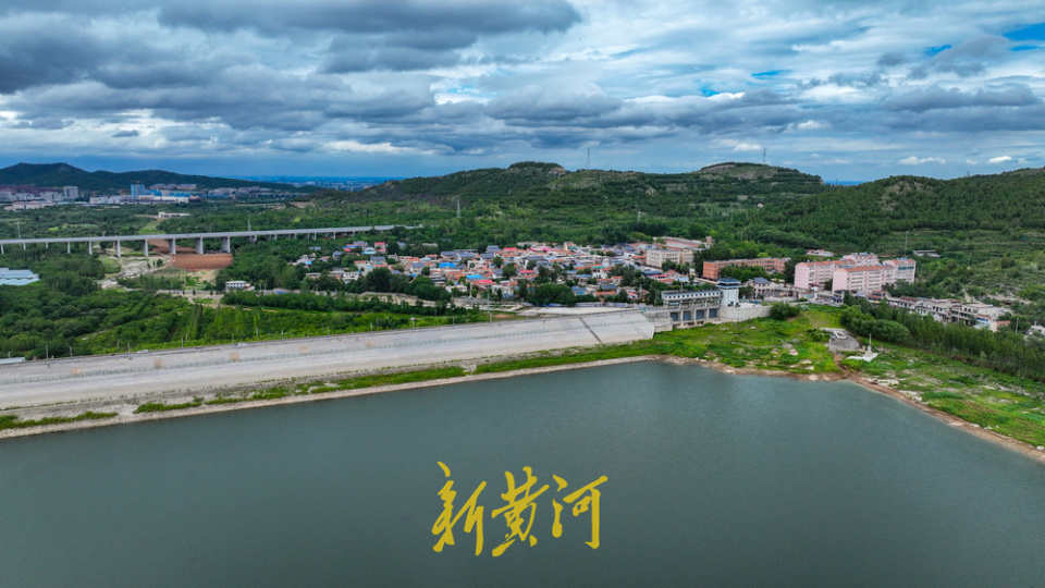 济南四库连通为水库补源,群山之中美如"天空之镜"| ai播泉城