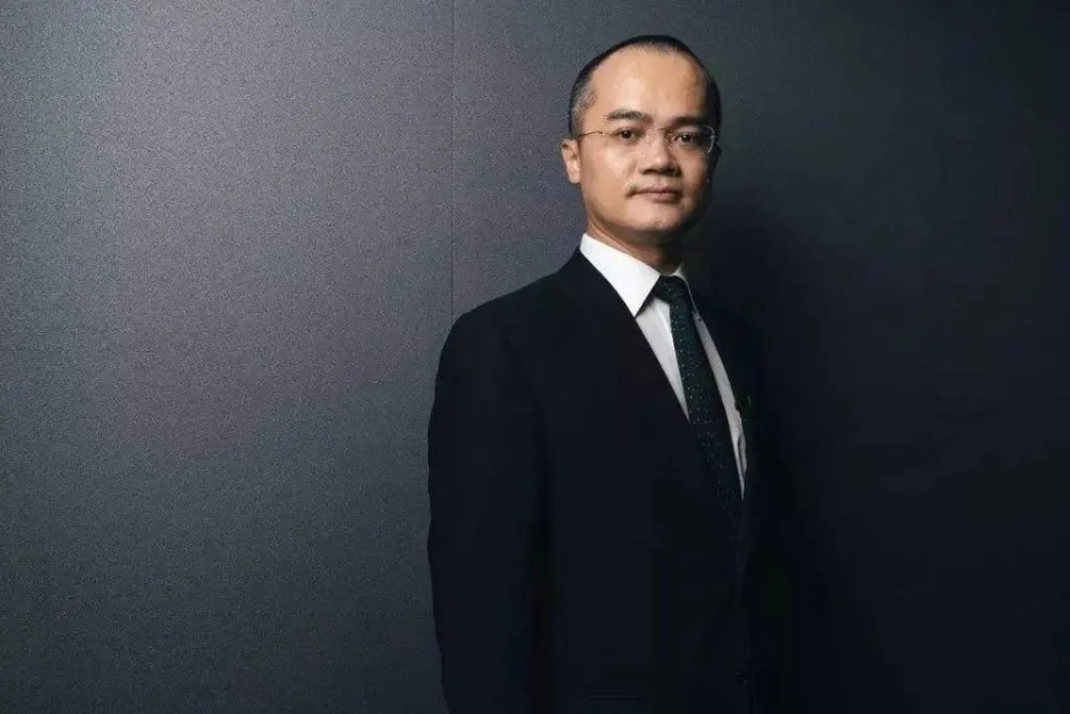 理想汽车一夜涨5百亿,美团老板成大赢家_腾讯新闻
