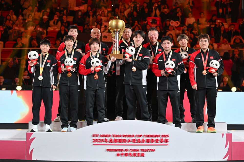國乒混合團體世界盃三連冠，王曼昱：團體賽展現國乒力量！
