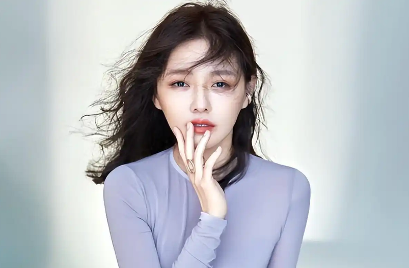 S妈发文晒合照 意外透露4个重要信息 小S又上热搜