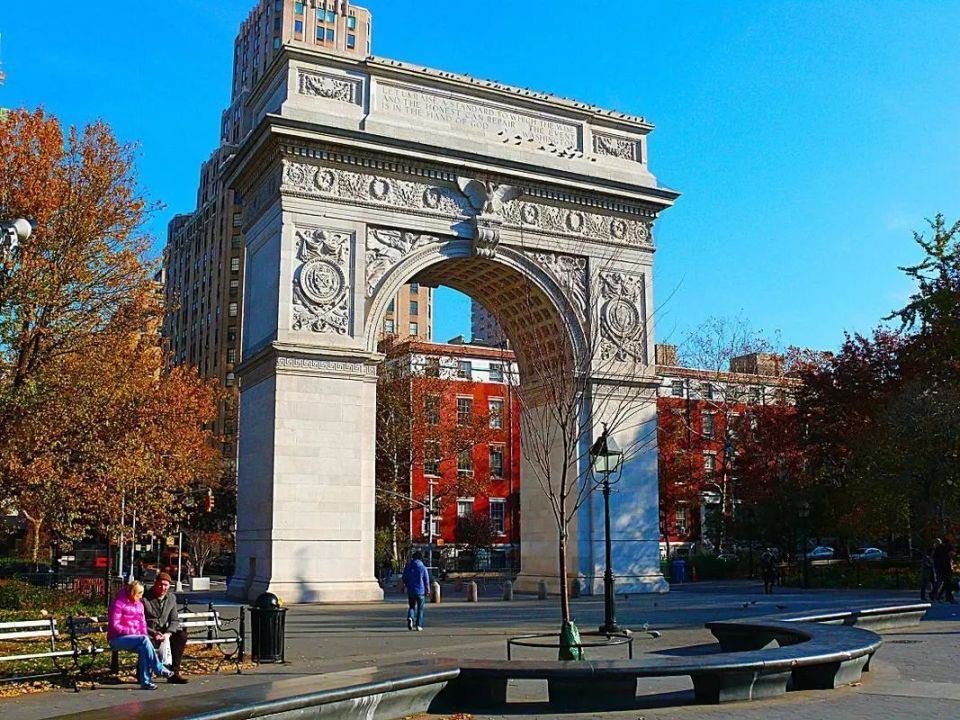 所有的大学都是你抬脚就进,包括最著名的那些学府比如哈佛,耶鲁