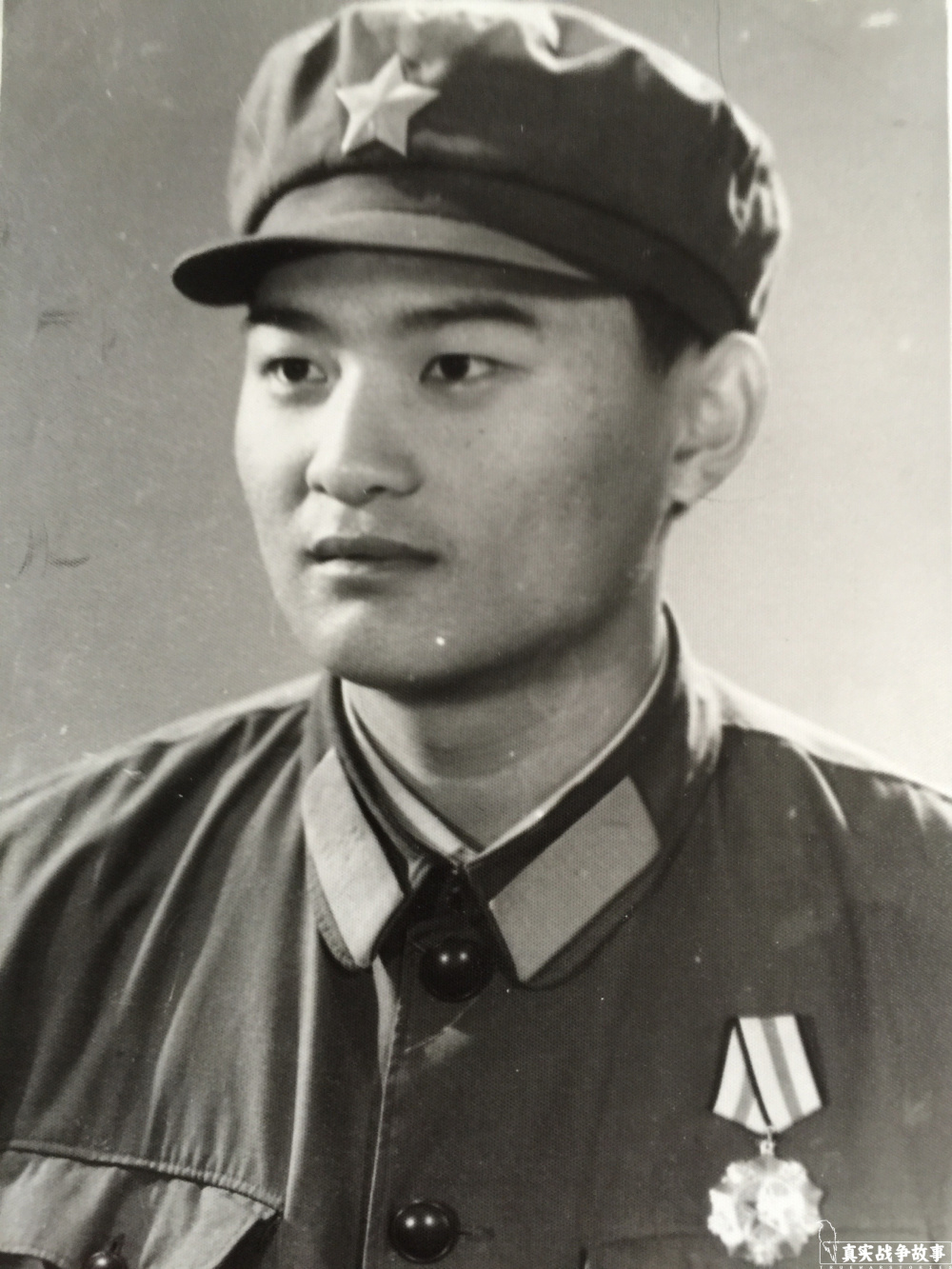 新兵向政委喊话:你别啰嗦了,快向我开炮