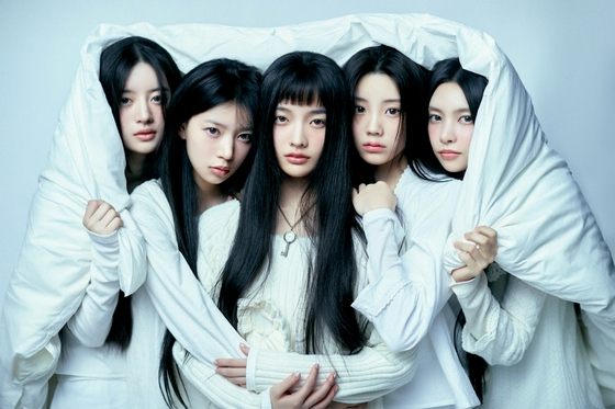 listening"在近两年k-pop成为潮流,也愈加暴露出偶像的声乐短板问题
