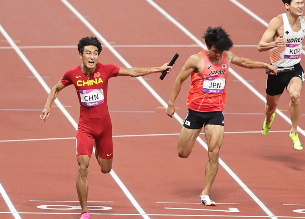 日媒:日本接力没派出强阵,被中国逆转的第四棒是临时征召的大学生