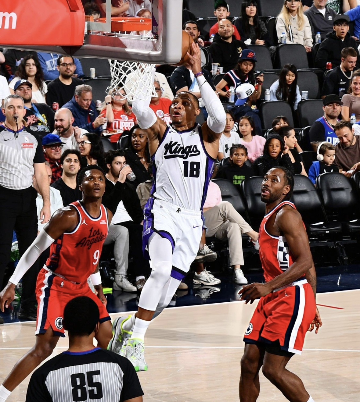 威少太不講理了！詹姆斯保持多年的歷史第一紀錄，就這樣被你打破了！ - 