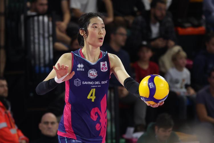 朱婷数据打脸唱衰者尊重选择理解决定蔡斌已想出4套取代方案