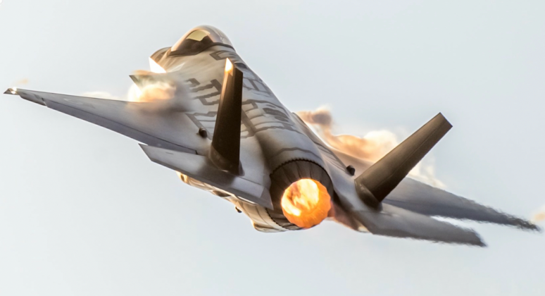 哪些战斗机拥有最强大的发动机:从俄罗斯的米格-31到f