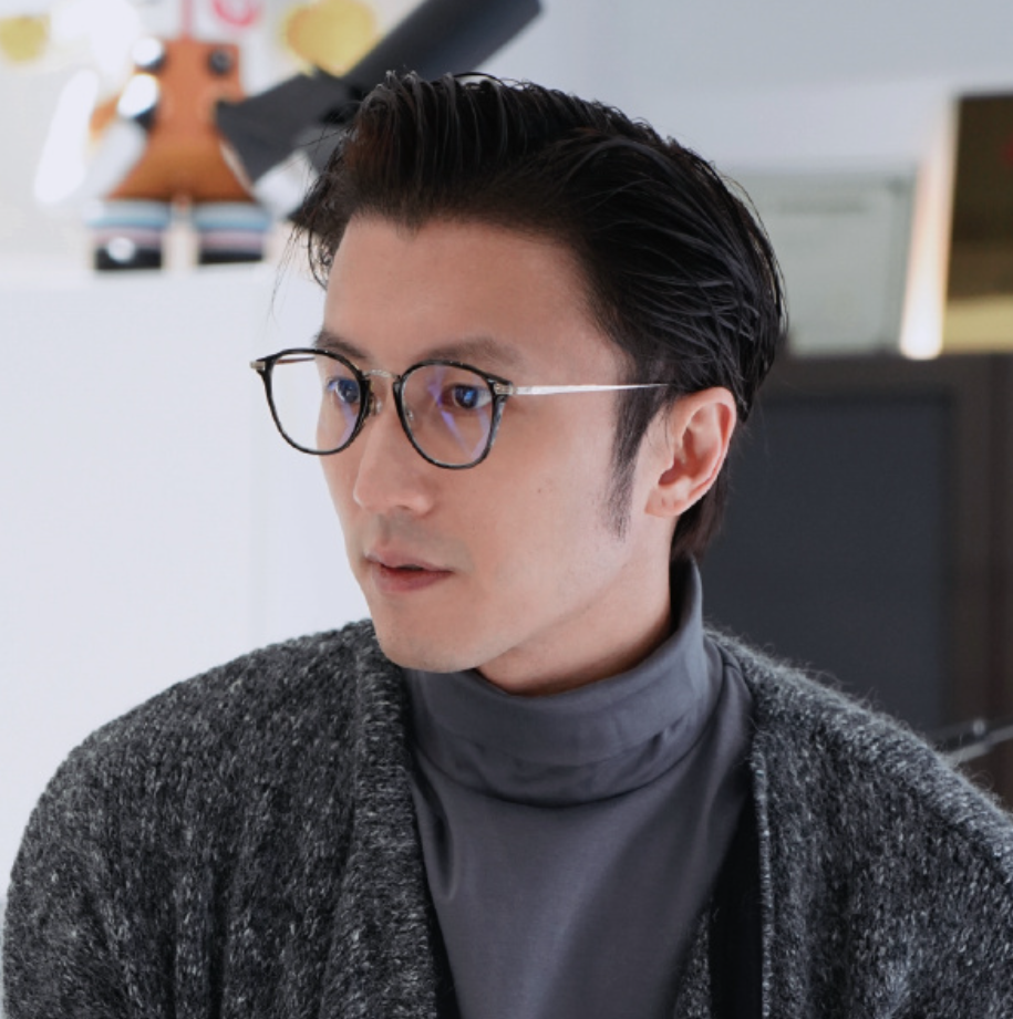 复合快十年,王菲谢霆锋终于秀恩爱,一起敷面膜男方眼神宠溺_腾讯新闻