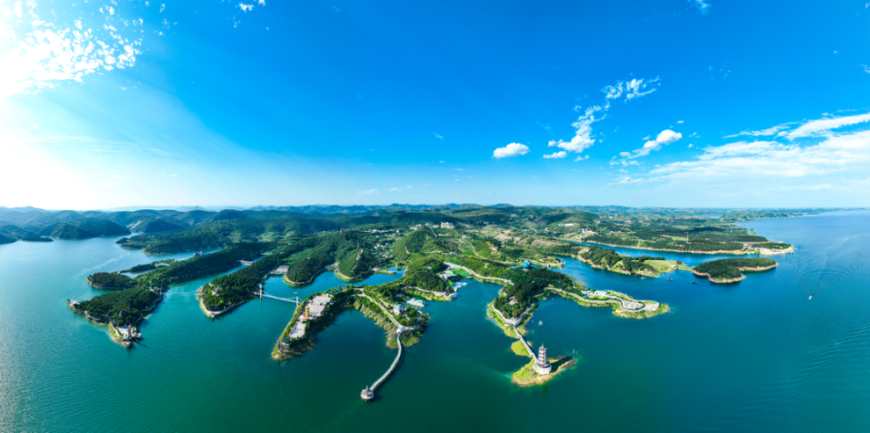 南阳丹江大观苑获评省级文明旅游示范单位荣誉称号