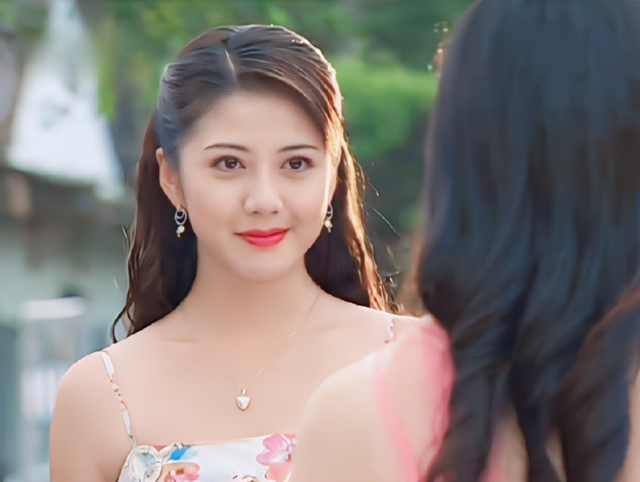 《意难忘》黄雪莲等;《世间路》沈雅芳;但提到她扮演过的角色你一定有