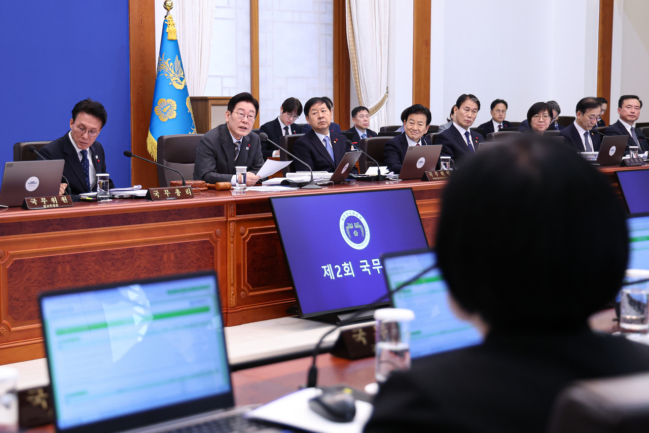 特朗普“翻臉”！25%重稅突襲韓國汽車，青瓦台：沒收到正式通知