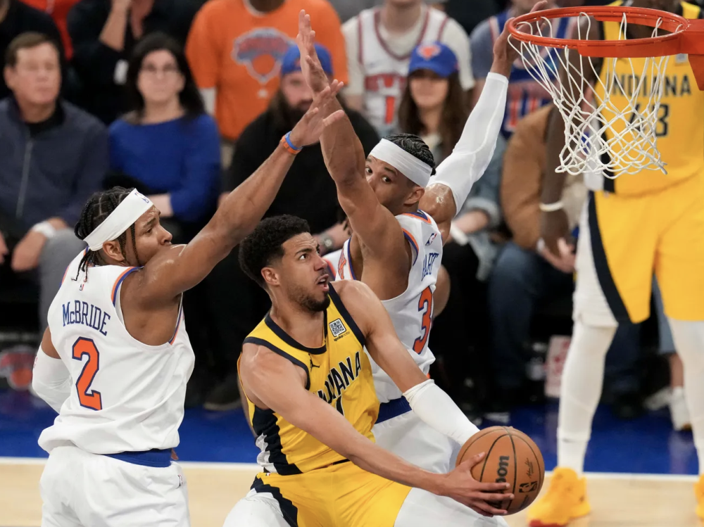 NBA东决：尼克斯惜败步行者  西亚卡姆狂砍39分