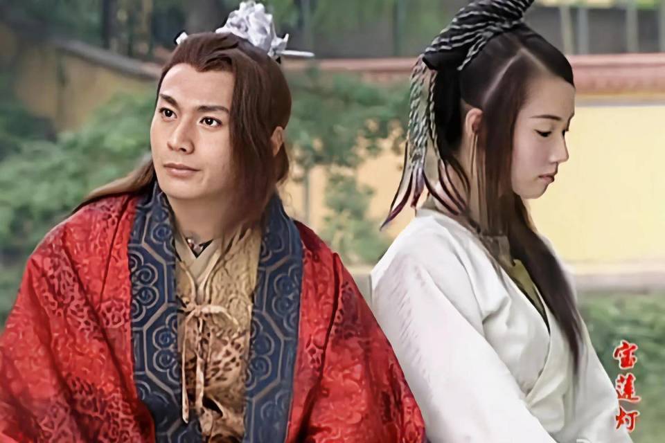 出道以后,刘宇桥的电视剧作品一部接一部,没过几年,他又接到了一部