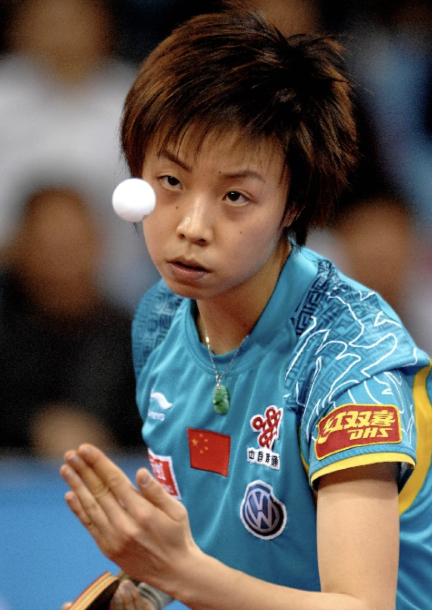 张怡宁:闪婚嫁给袁立前任,生下一儿一女,结婚14年被宠成宝_腾讯新闻