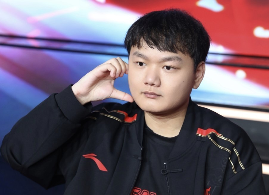 jdg被wbg速通中路巨大差距letme直言牙膏真的该休息了