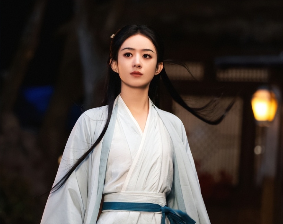 《与凤行》赵丽颖花长时间练武戏,是为弥补《有翡》打戏被吐槽吗_腾讯