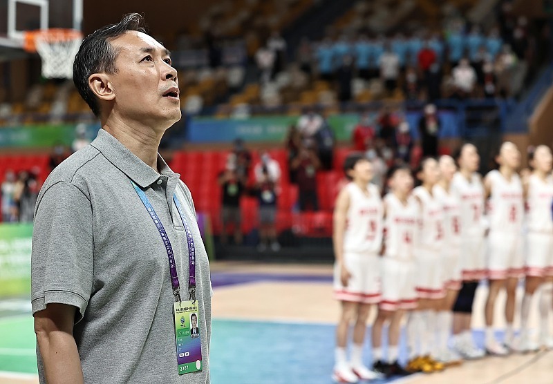 风暴眼 | 功勋教练许利民担任首钢男篮主教练 有望带领球队触底反弹