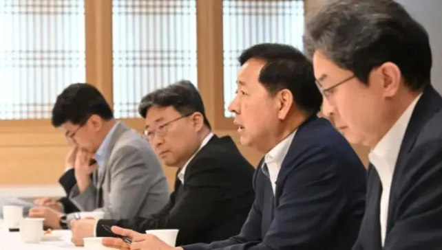 韩国救市！承诺将出台更多措施稳定股市，加强杠杆ETF限制