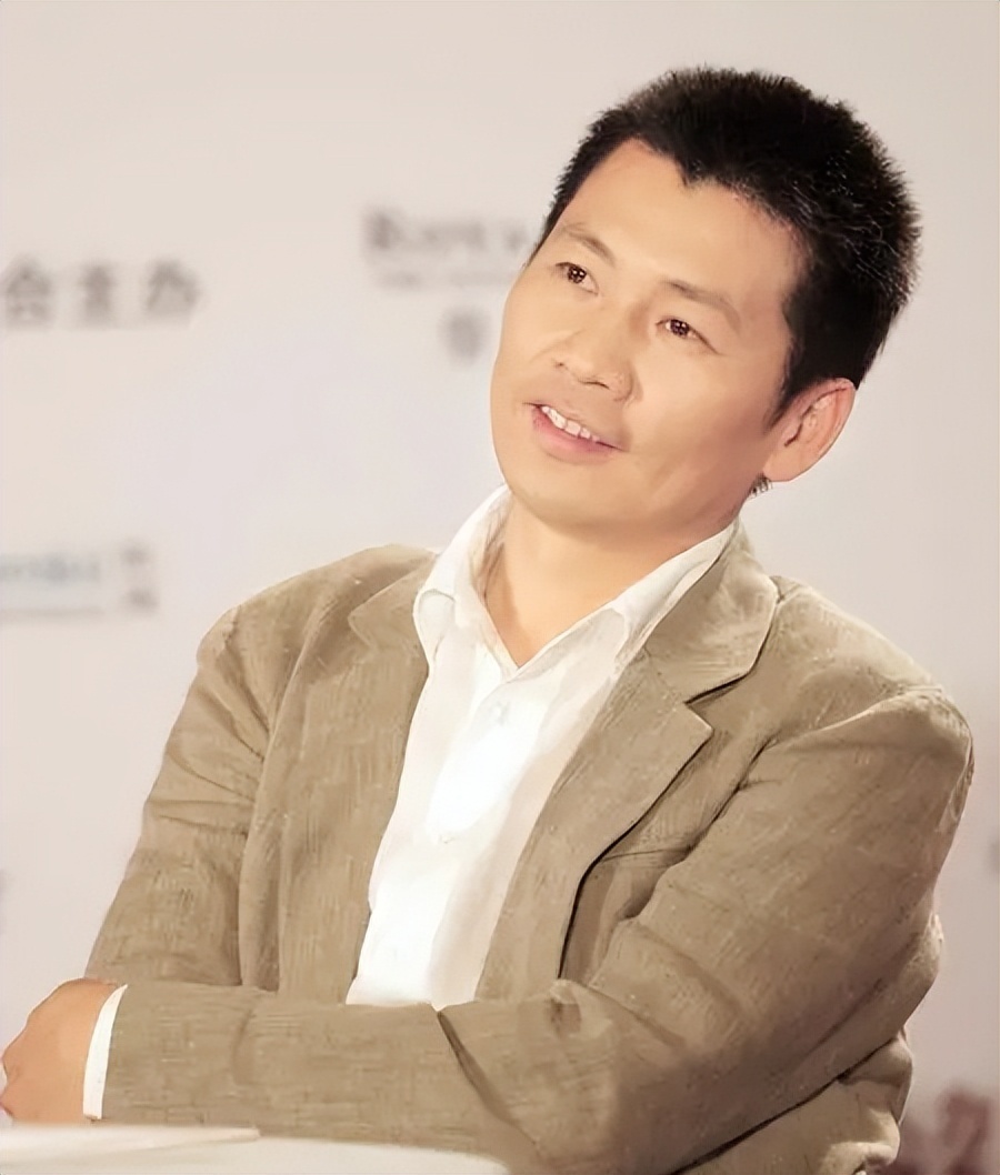 美邦创始人周建成,离婚后把公司交给女儿,如今女儿7年亏掉32亿