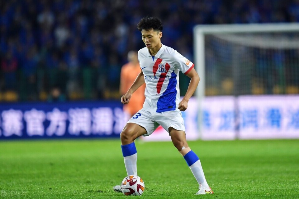 只是,申花昔日四大王牌金洋洋,艾迪,汪海健,周俊辰有些失意.