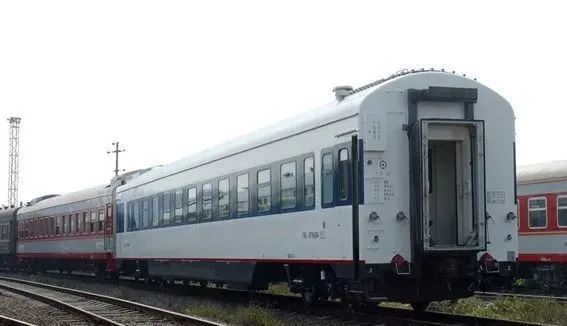 记t12/13次列车南下路程