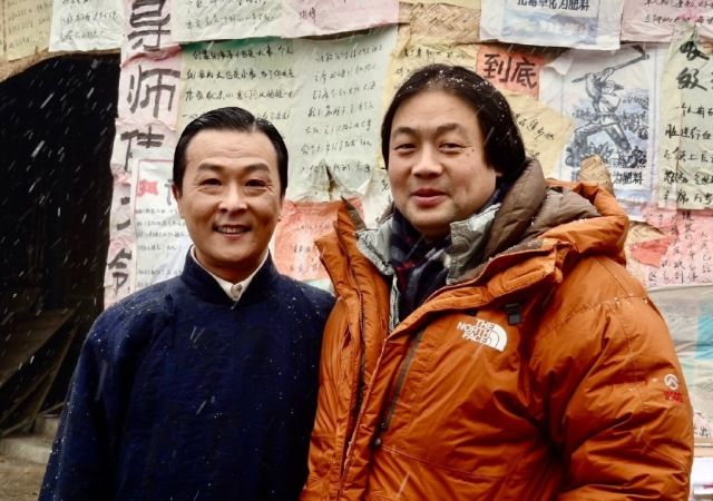 演员牛丽燕也参加了告别仪式,在仪式上她泪流不止,自述忘不掉付宁导演