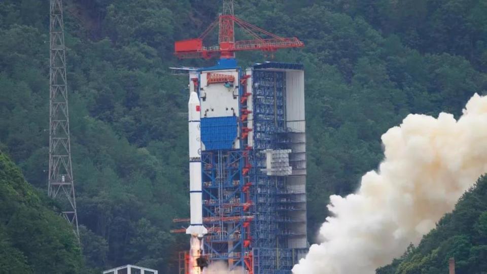 火箭由中国航天科技集团有限公司八院抓总研制