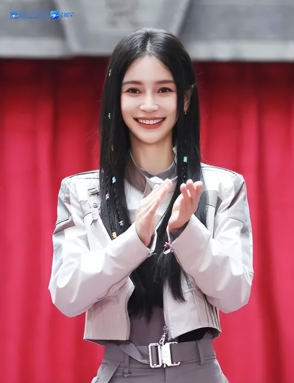 《奔跑吧》第12季官宣,angelababy回归呼声高_腾讯新闻